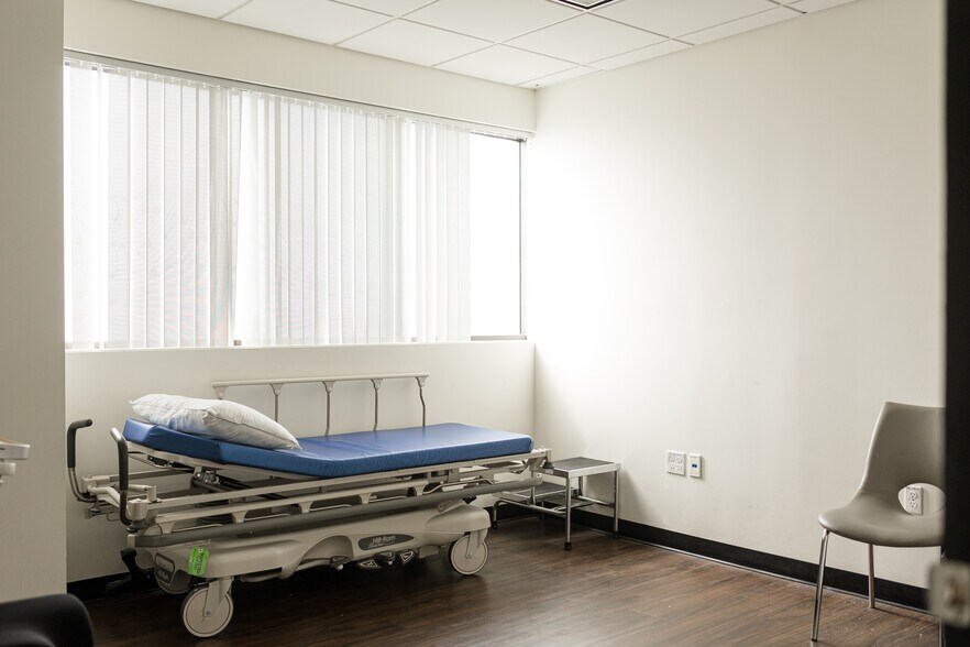 More Photos Of 1229 Madison St, Seattle Medical For Sale