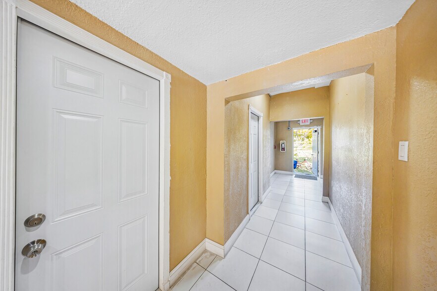 More Photos Of 193 NW 58th St, Miami Apartments For Sale