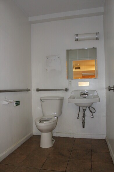 More Photos Of 531 52nd St, Brooklyn Apartments For Sale