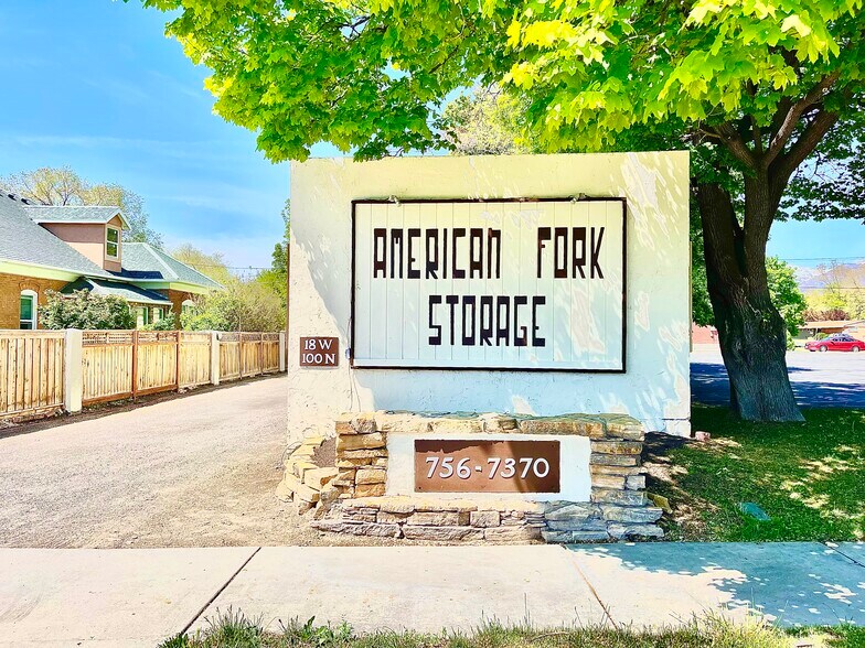 More Photos Of 18 W 100 N, American Fork Self Storage For Sale