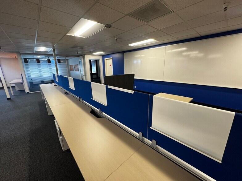 More Photos Of 19 Davis Dr, Belmont Office For Lease