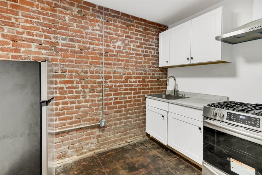 More Photos Of , Sacramento General Retail For Sale