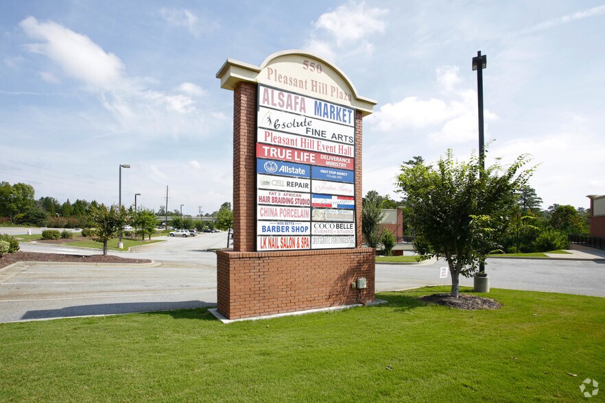 More Photos Of 550 Pleasant Hill Rd, Lilburn Storefront For Lease