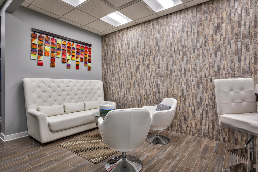 More Photos Of 130 Almshouse Rd, Richboro Medical For Sale