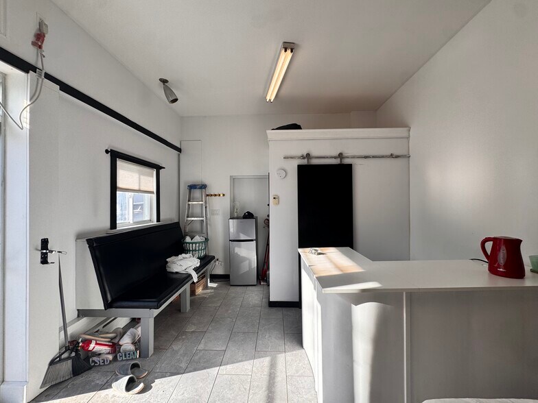 Primary Photo Of 256 Hazel St, Sudbury General Retail For Lease