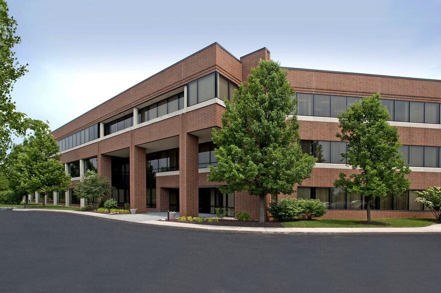 More Photos Of 1605 Valley Center Pkwy, Bethlehem Office For Sale