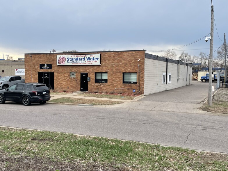 More Photos Of 5333-5337 Lakeland Ave, Minneapolis Freestanding For Sale