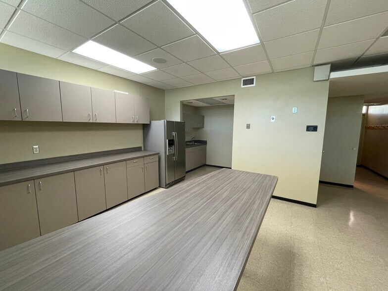 More Photos Of 3100 N 3rd Ave, Phoenix Office For Lease
