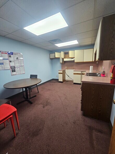 More Photos Of 2242 Division Ave S, Grand Rapids Freestanding For Lease