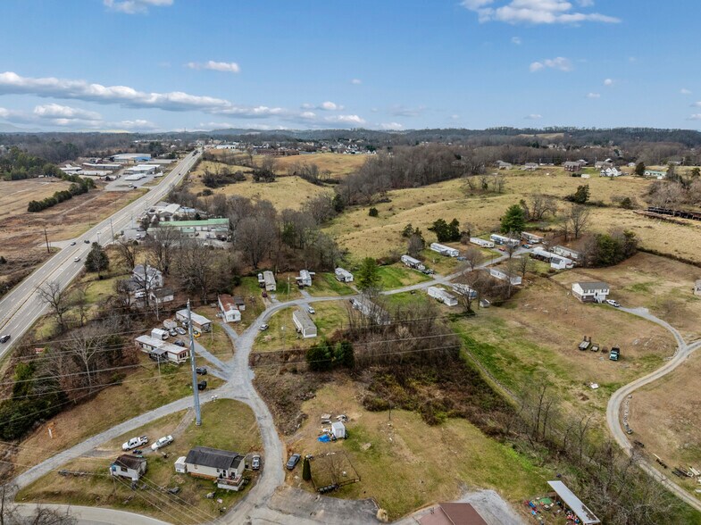 More Photos Of 102 Claude Simmons Rd, Johnson City Manufactured Housing Mobile Home Park For Sale