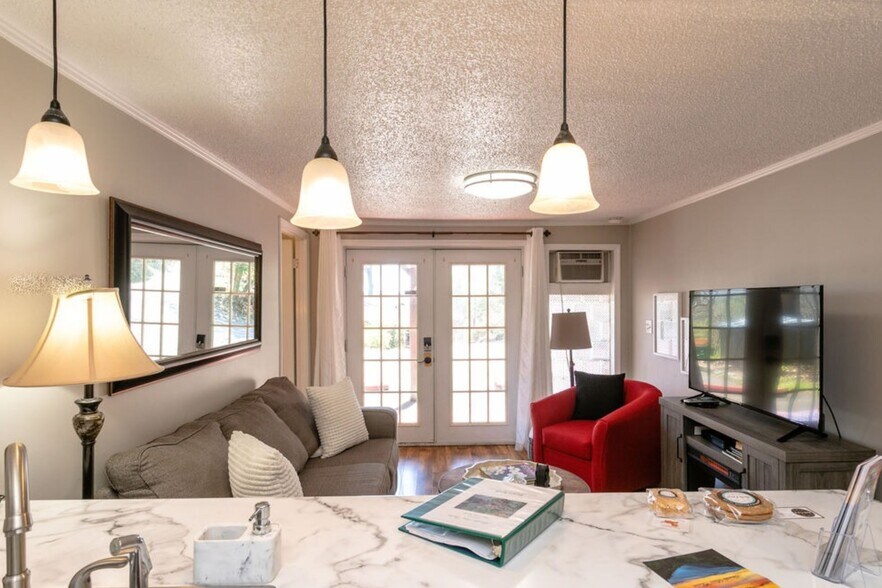 More Photos Of 7 N Delano Rd, Asheville Apartments For Sale