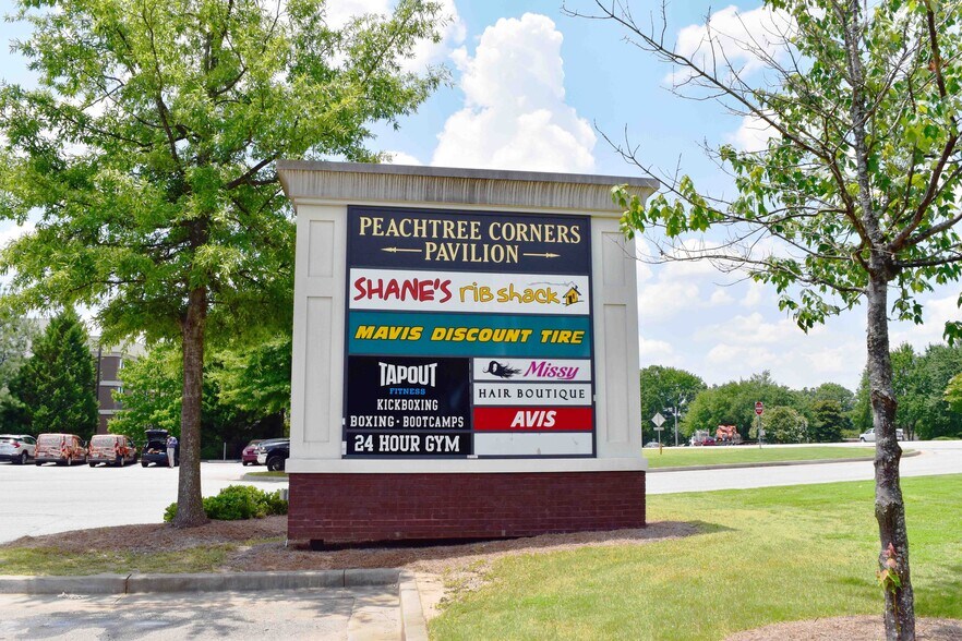 More Photos Of 5770 Peachtree Industrial Blvd, Norcross General Retail For Lease