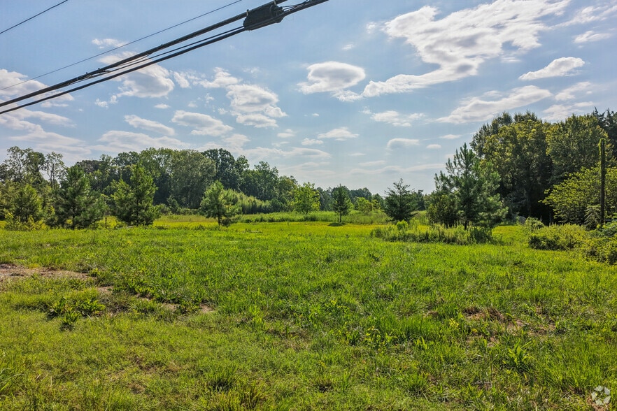 More Photos Of 211 Williamson Rd, Mooresville Land For Sale