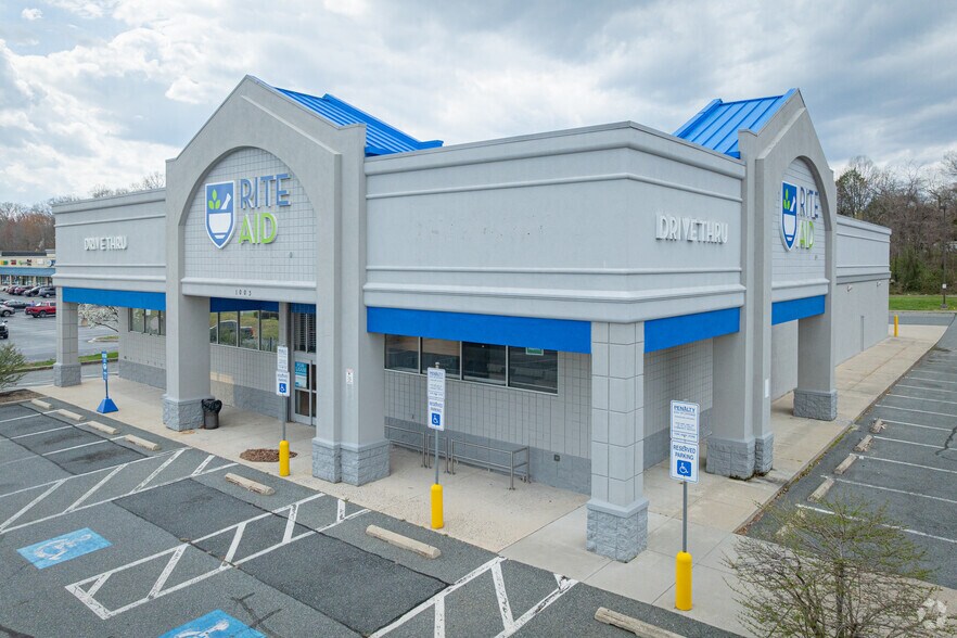 Primary Photo Of 1003 Pulaski Hwy, Havre De Grace Drugstore For Lease