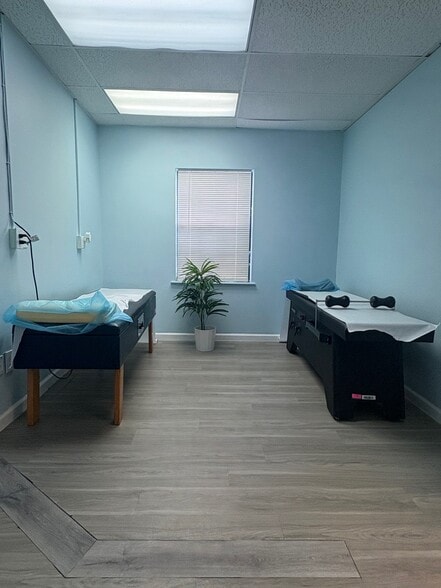 More Photos Of 6105 Memorial Hwy, Tampa Office For Lease