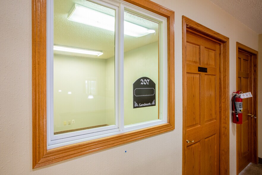 More Photos Of 1411 W Dakota Pkwy, Williston Office For Lease