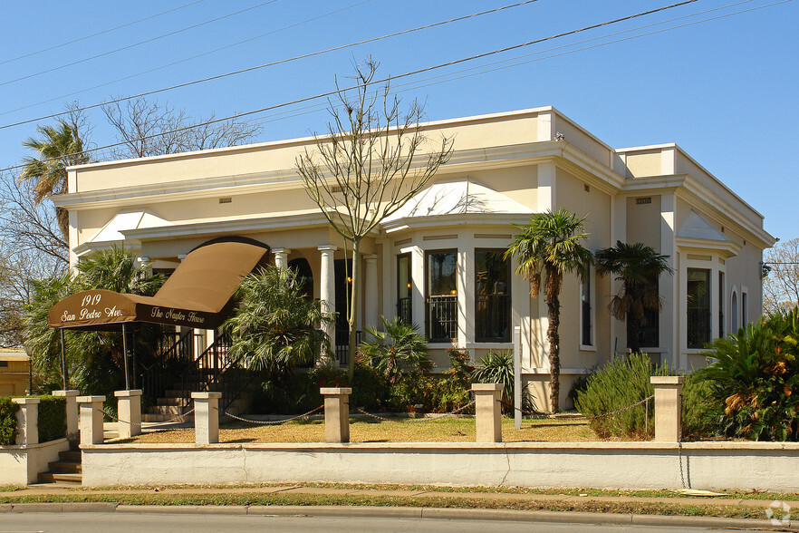 Primary Photo Of 1919 San Pedro Ave, San Antonio Office For Lease