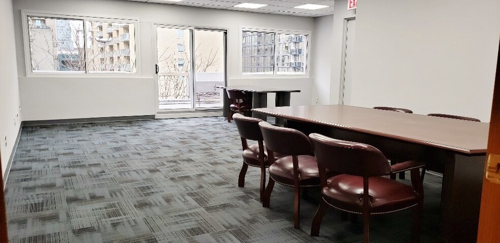 More Photos Of 2409-2411 41st Ave, Long Island City Office For Lease