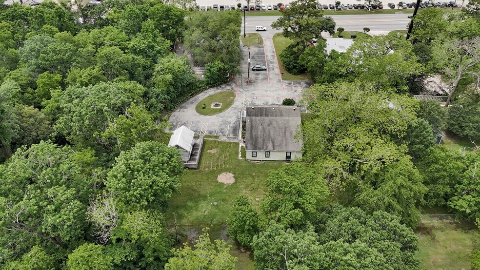 More Photos Of 17934 Kuykendahl Rd, Spring Storefront For Sale
