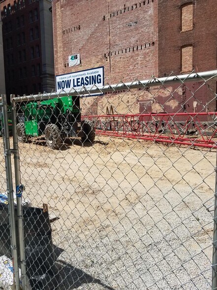 More Photos Of 25 S Calvert St, Baltimore Land For Sale