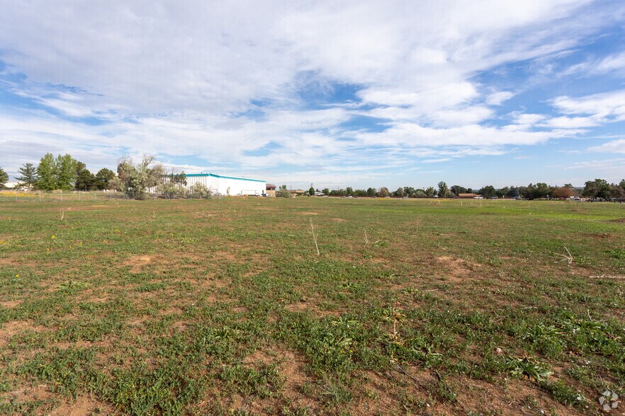 More Photos Of 13853 E Briarwood Ave, Centennial Light Distribution For Sale