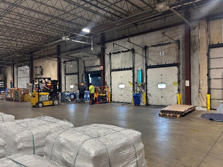 More Photos Of 700 Bartley Chester Rd, Flanders Manufacturing For Lease