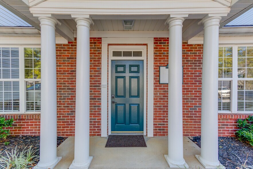 More Photos Of 1100 Powers Pl, Alpharetta Office Residential For Sale