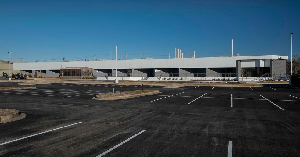 More Photos Of 6200 Seaforth St, Baltimore Flex For Sale