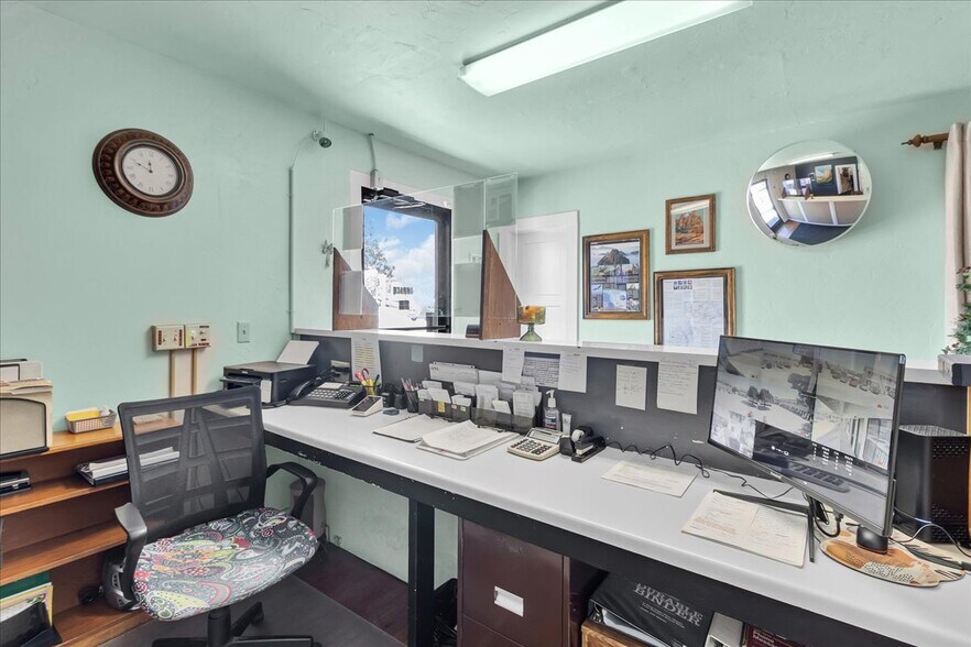 More Photos Of 1013 Front St, Soledad Hotel For Sale