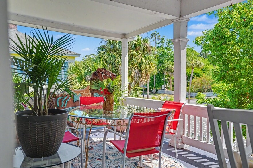 More Photos Of 209 Osborne St, Saint Marys Flex For Sale
