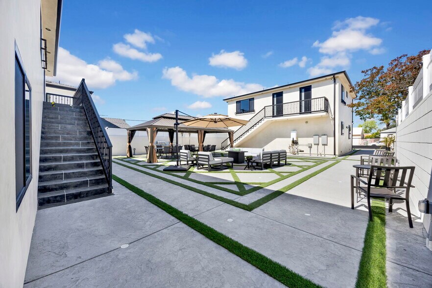 More Photos Of 7410 Denny Ave, Sun Valley Healthcare For Sale