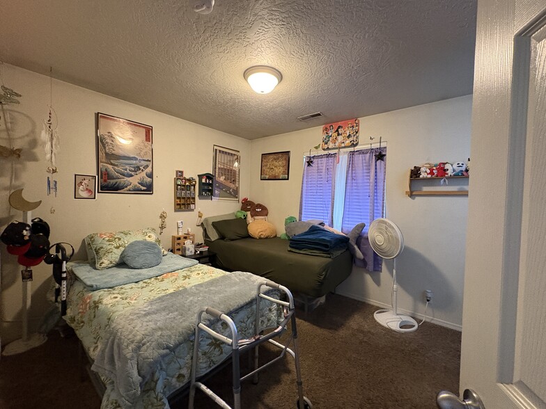 More Photos Of 119 E King St, Meridian Apartments For Sale