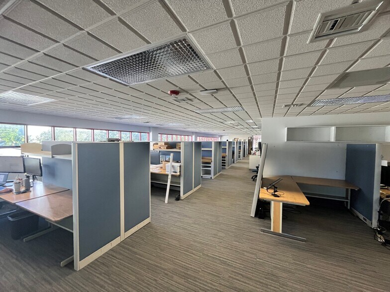 More Photos Of 888 S Andrews Ave, Fort Lauderdale Office For Lease