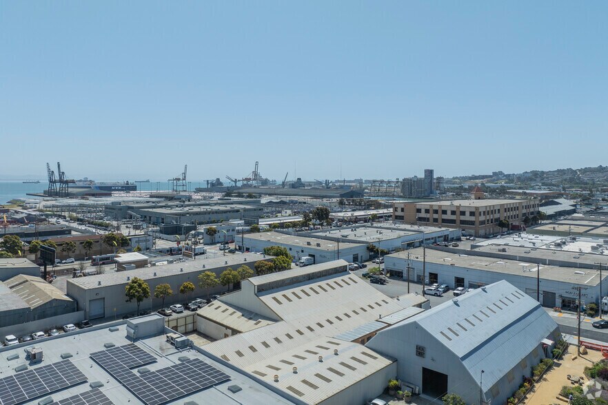 More Photos Of 1000 25th St, San Francisco Warehouse For Lease