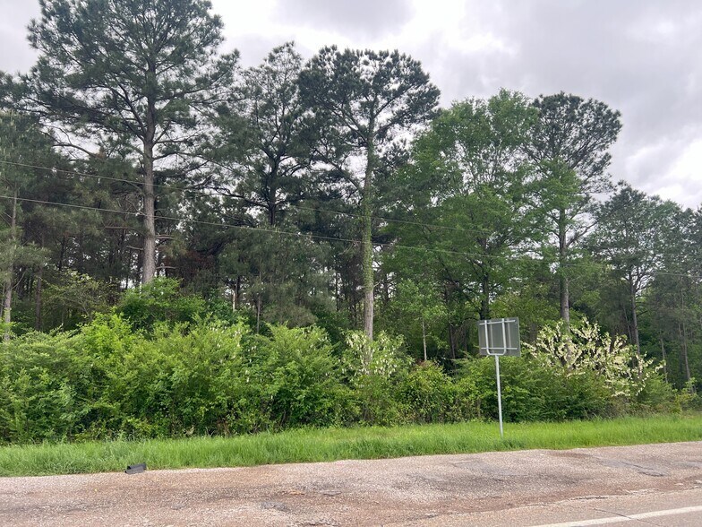 More Photos Of 2075 Frontage Road, Waskom Land For Sale