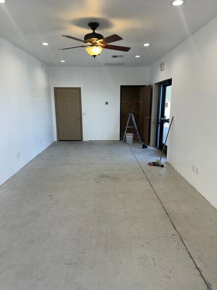 More Photos Of 1110 S Horne, Mesa Warehouse For Sale