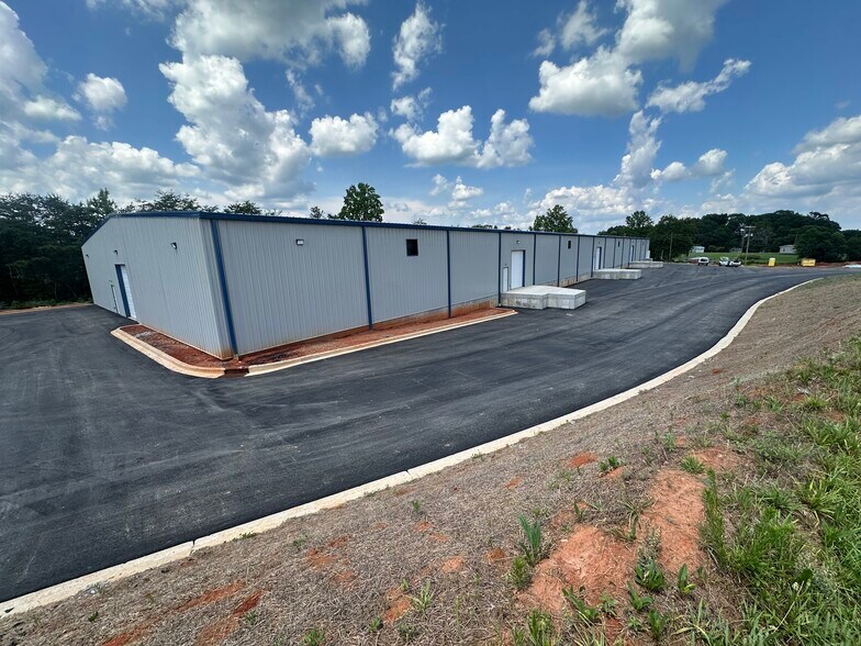 More Photos Of 130 Farrs Rd, Easley Industrial For Sale
