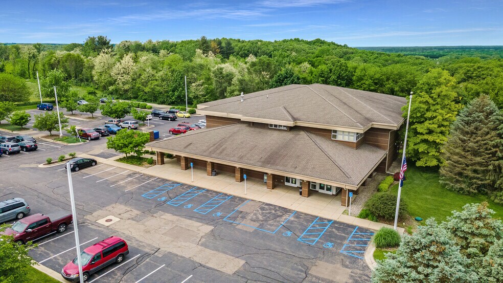 More Photos Of 7953 Adobe Rd, Kalamazoo Office For Sale