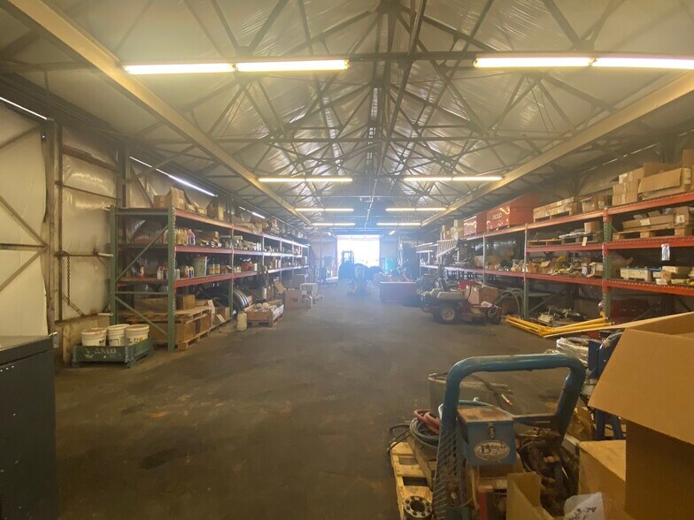 More Photos Of 1100 S Eastern Ave, Oklahoma City Light Manufacturing For Sale
