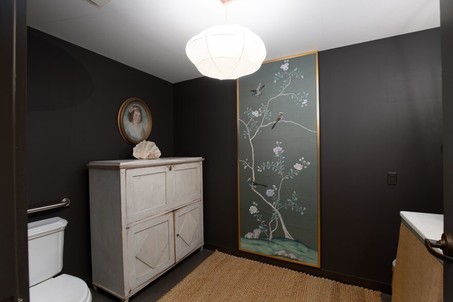 More Photos Of 517 King St, Charleston Apartments For Lease