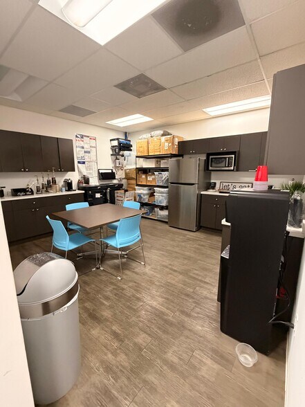 More Photos Of 7351 Wiles Rd, Coral Springs Office For Lease