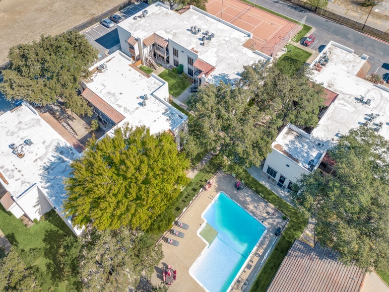 More Photos Of 7301 Sanger Ave, Waco Apartments For Sale