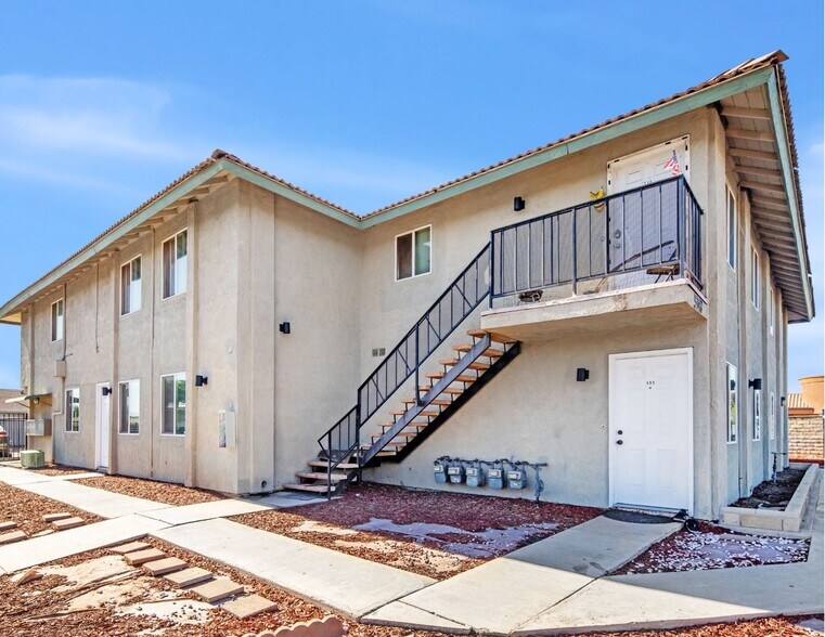 More Photos Of 5748 Tilton Ave, Jurupa Valley Apartments For Sale