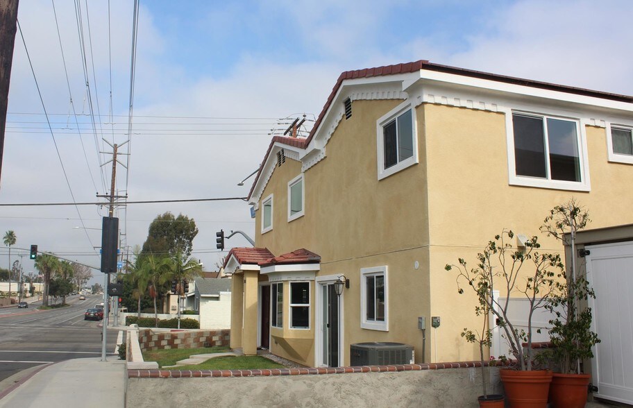 More Photos Of 7761 Garfield Ave, Huntington Beach Apartments For Sale