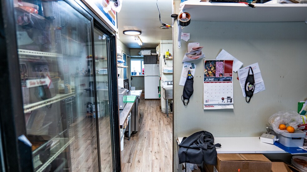 More Photos Of 1922 S Market Blvd, Chehalis Restaurant For Sale