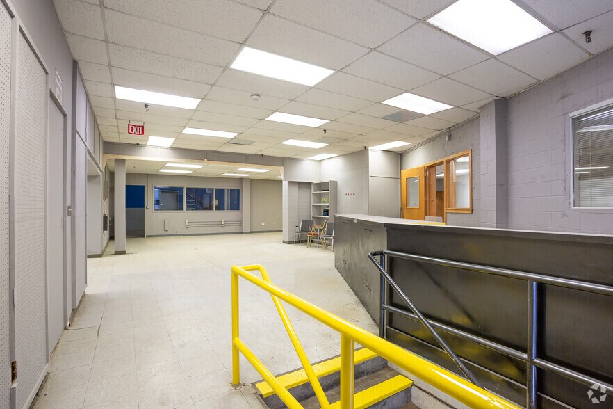 More Photos Of 1315 W 12th St, Kansas City Warehouse For Lease