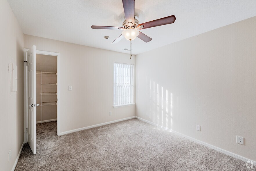 More Photos Of 100 Elena St, Cranston Apartments For Sale