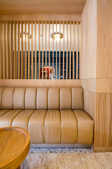 More Photos Of 3334 Richmond Ave, Houston Office For Lease