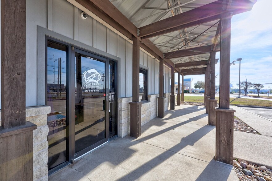 More Photos Of 14262 W State Highway 29, Liberty Hill General Retail For Sale