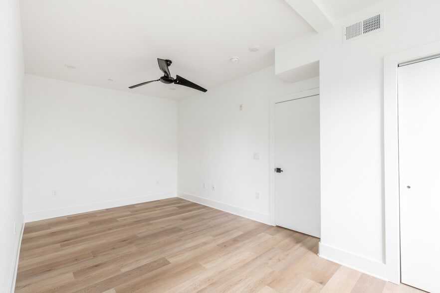 More Photos Of 6516 Germantown Ave, Philadelphia Apartments For Sale